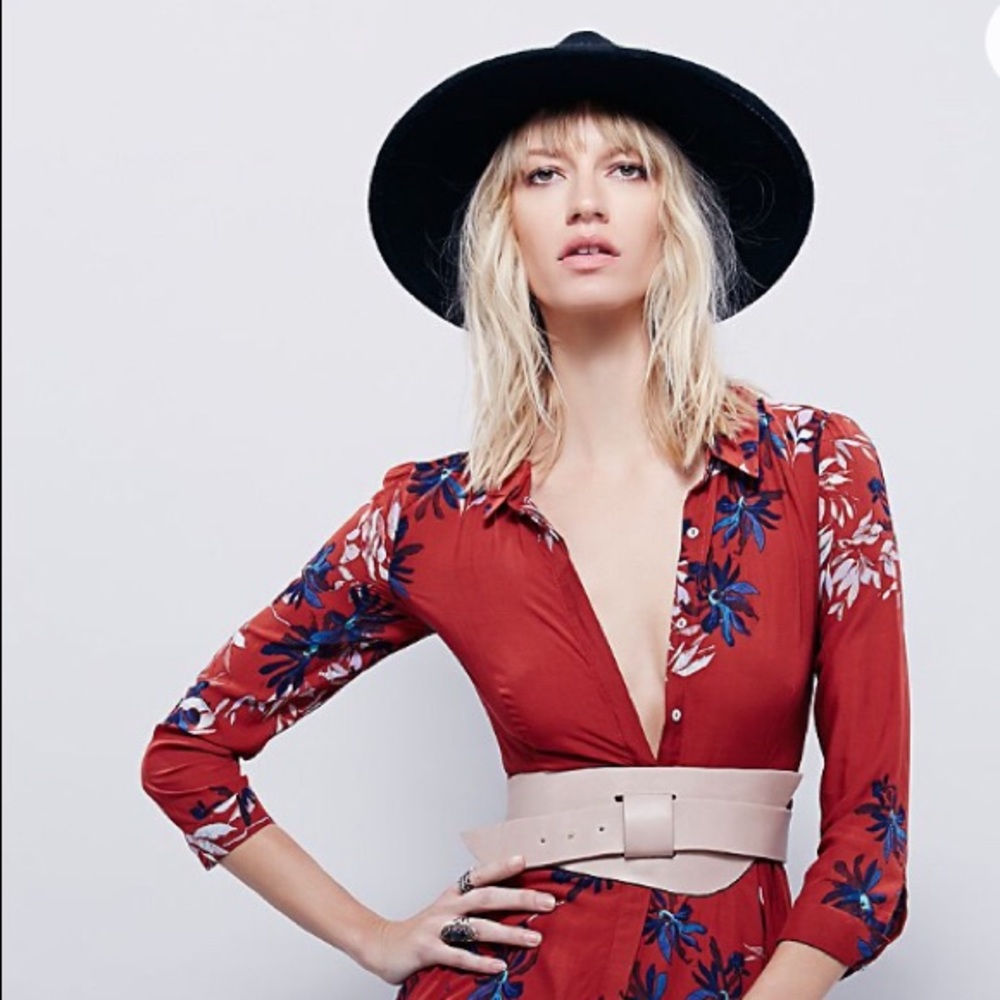 NWT handmade Free People by ADA Argentinian thick nude Leather Belt